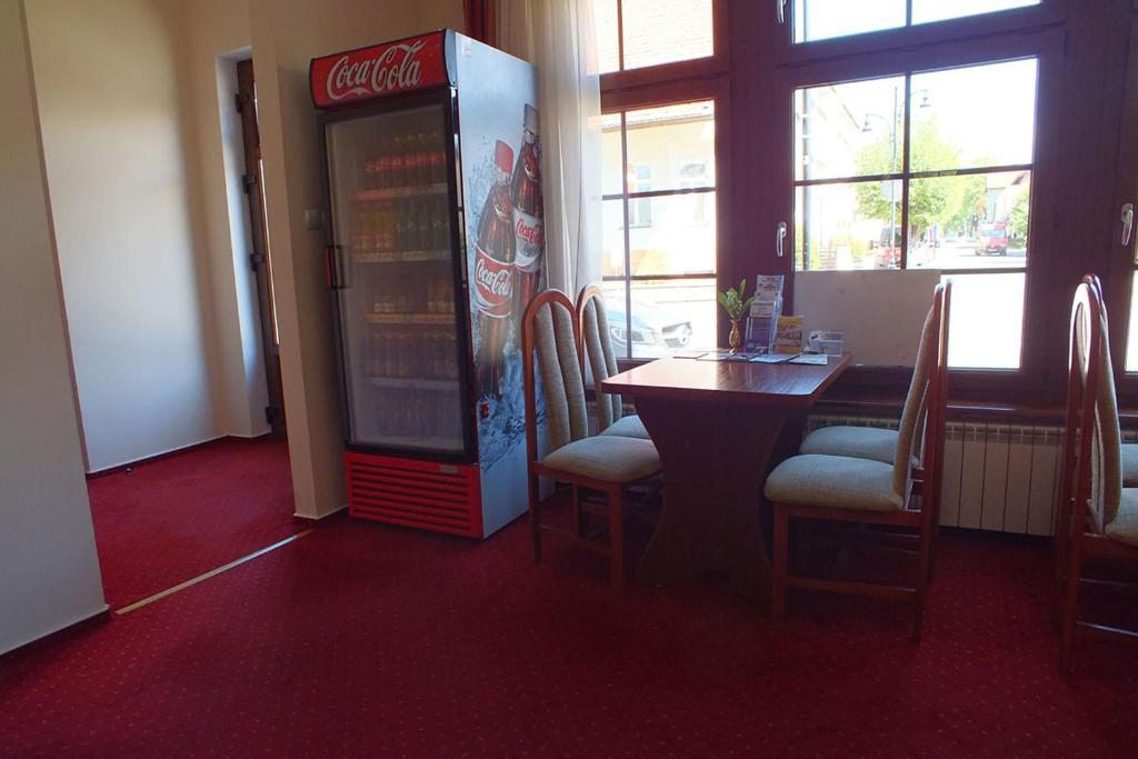 Hotel Aleksander Ustka Zewnętrze zdjęcie